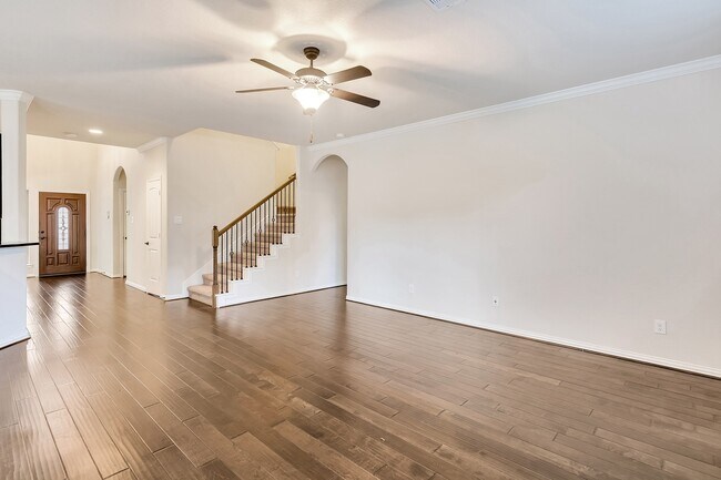 Building Photo - 42 Sawbridge Ct