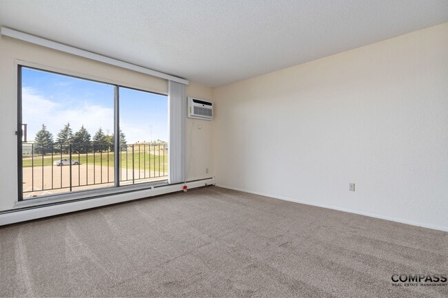 Interior Photo - 2215 - Westwinds Apartments