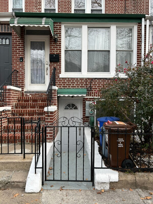 Building Photo - 147 E 29th St