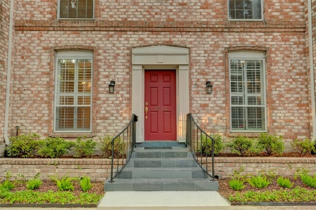 Building Photo - 7514 Olympia Dr