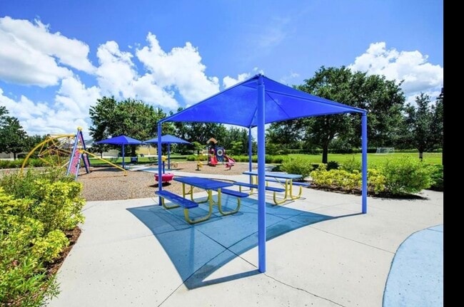 Building Photo - 4911 Boston Common Glen