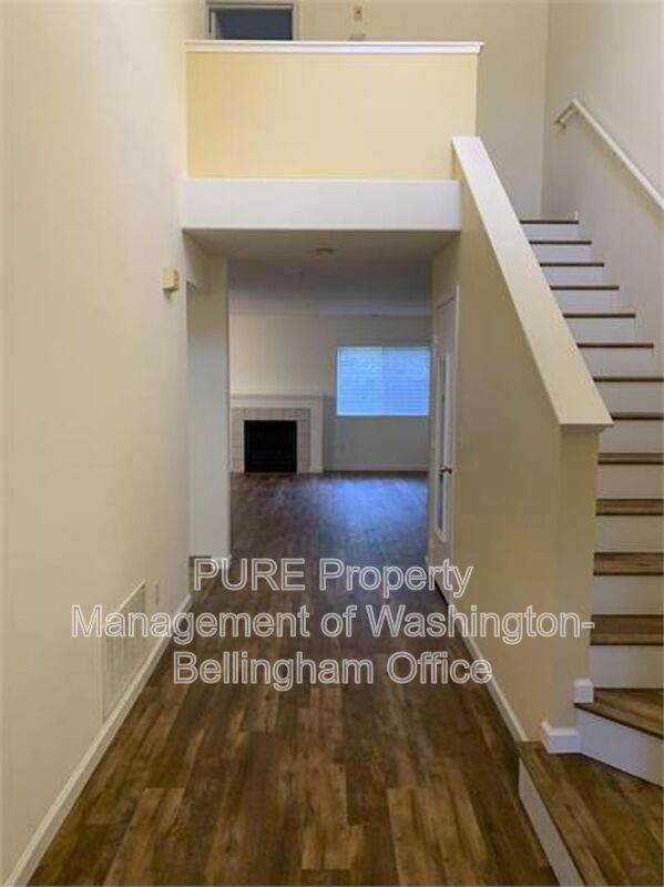 Building Photo - 1430 W Casino Rd