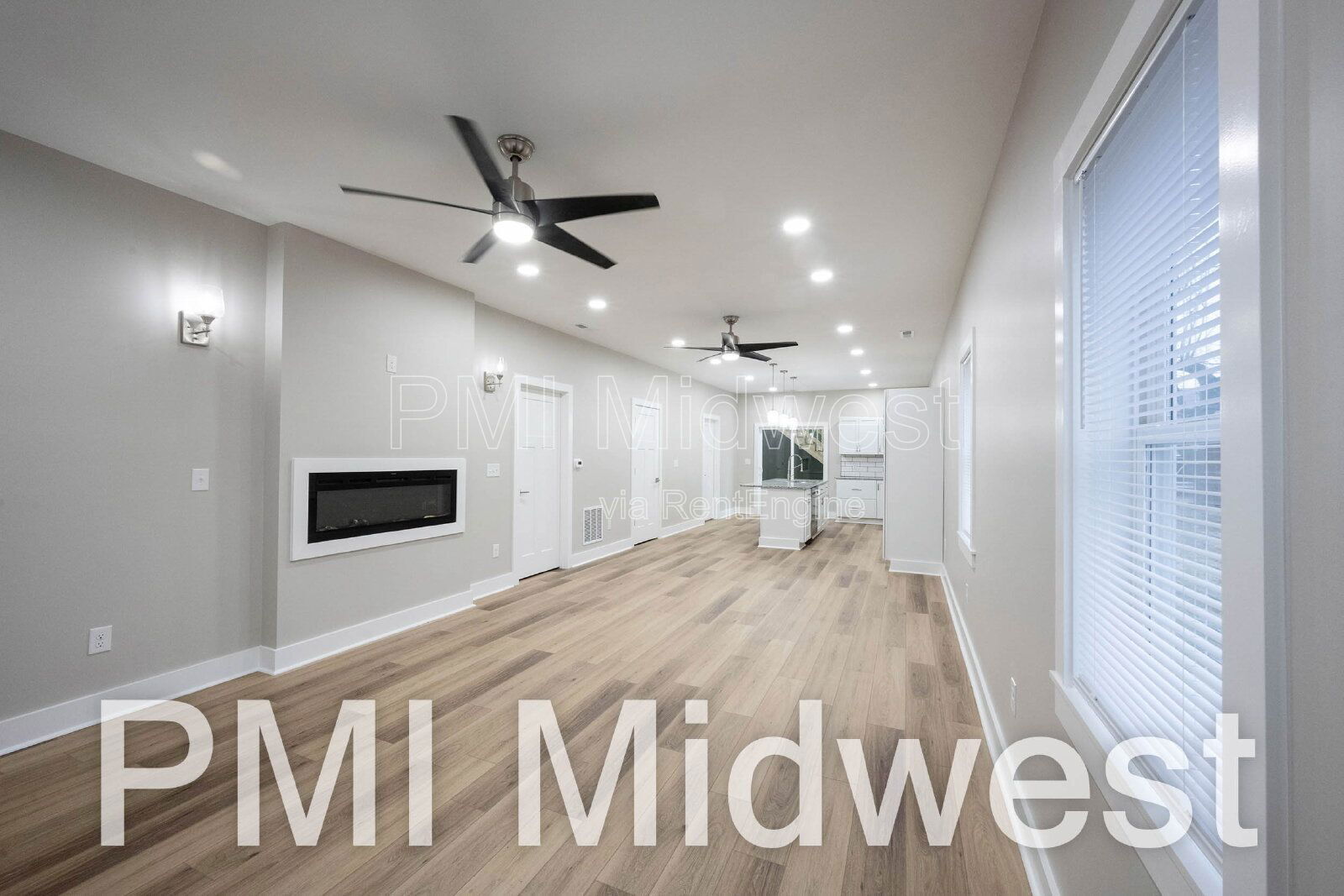 Building Photo - 20 Schiller St