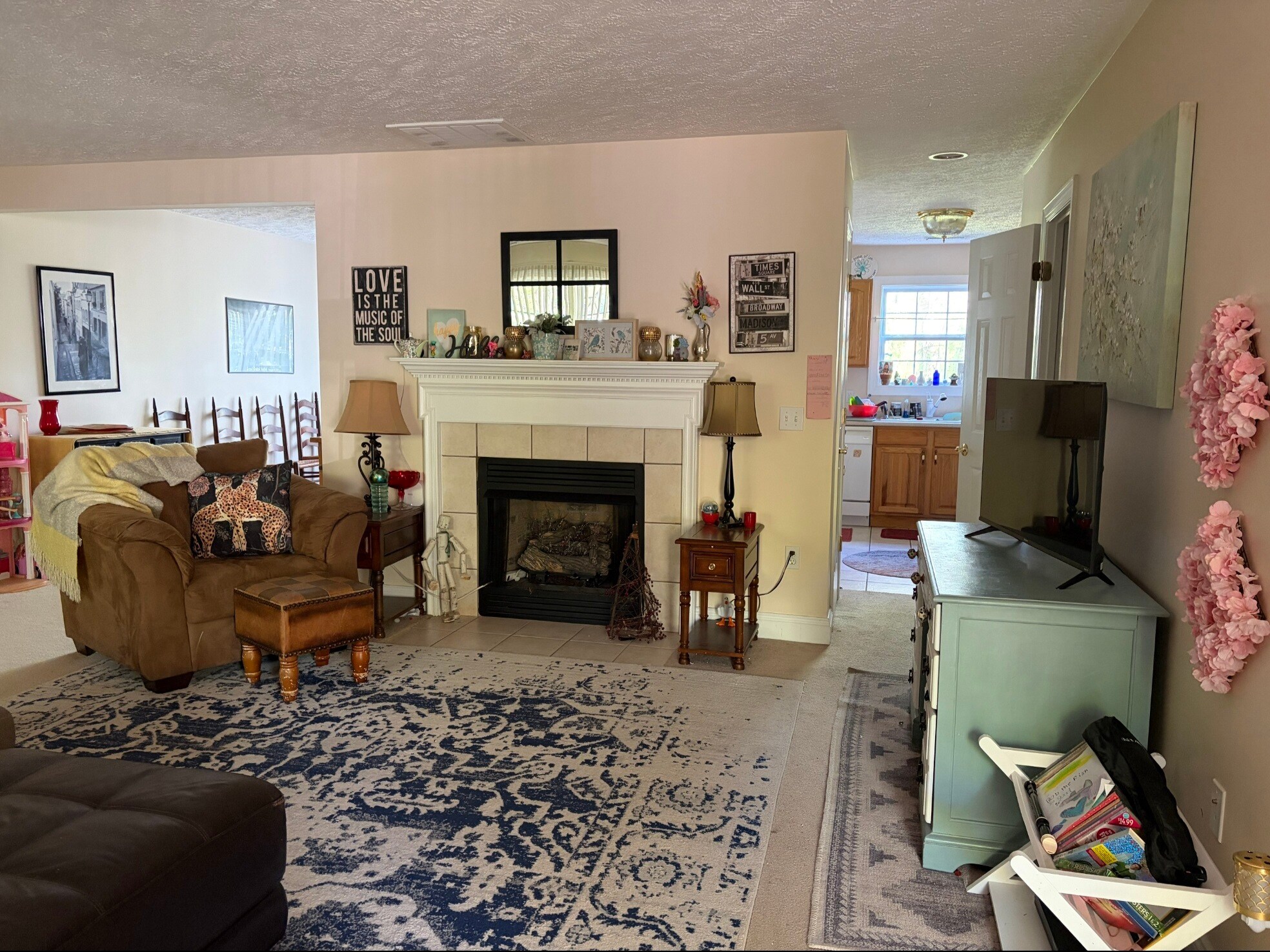 Building Photo - 465 Oaktree Blvd