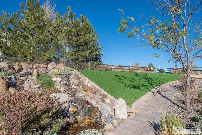 Building Photo - 3945 Aspen Trail