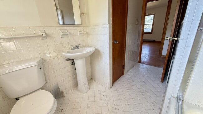 Building Photo - 6167 Wall Triana Hwy