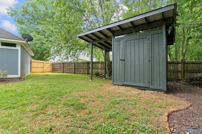 Building Photo - 223 Cypress Creek Dr