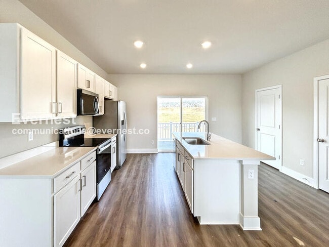 Building Photo - 191 Sioux Lp