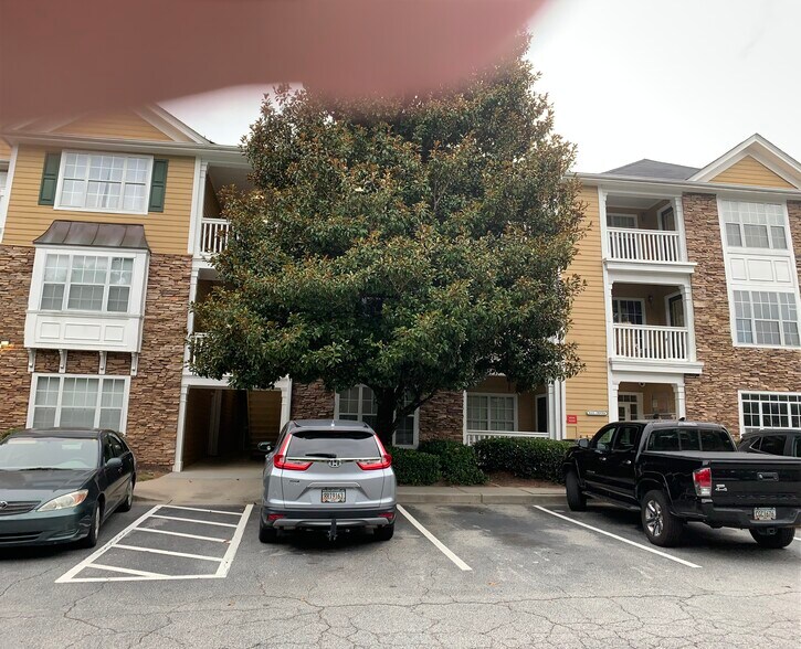 Building Photo - 212 Bentley Pl