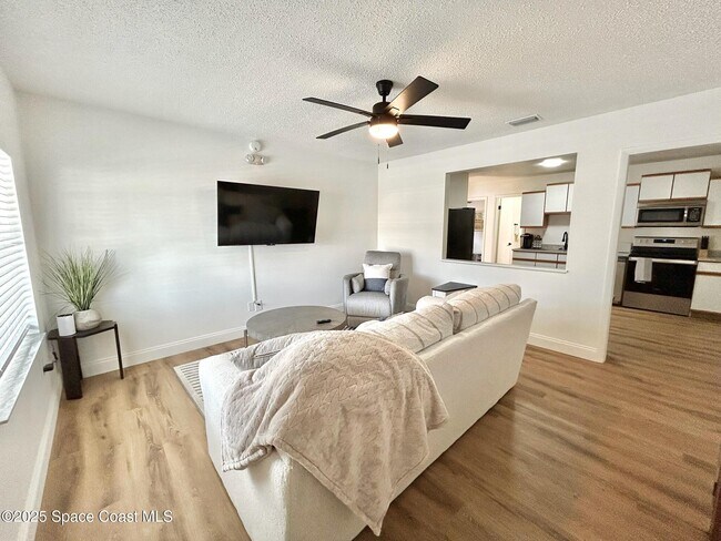 Primary Photo - 8110 Canaveral Blvd