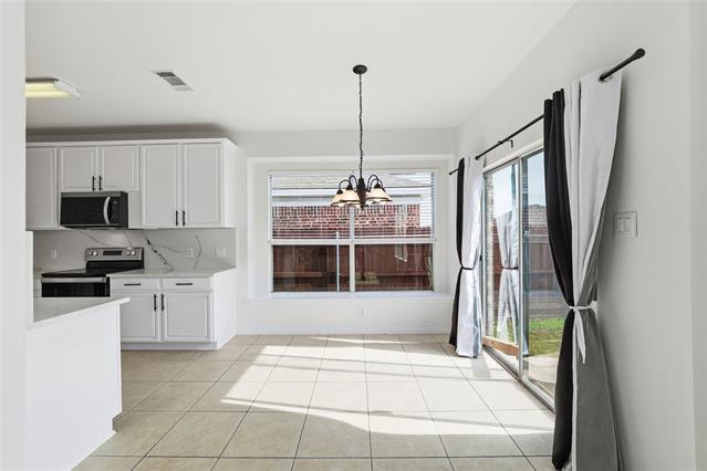 Building Photo - 412 Cypress Hill Dr