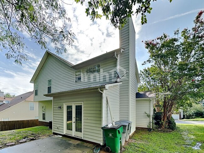 Building Photo - 5824 Downfield Wood Dr