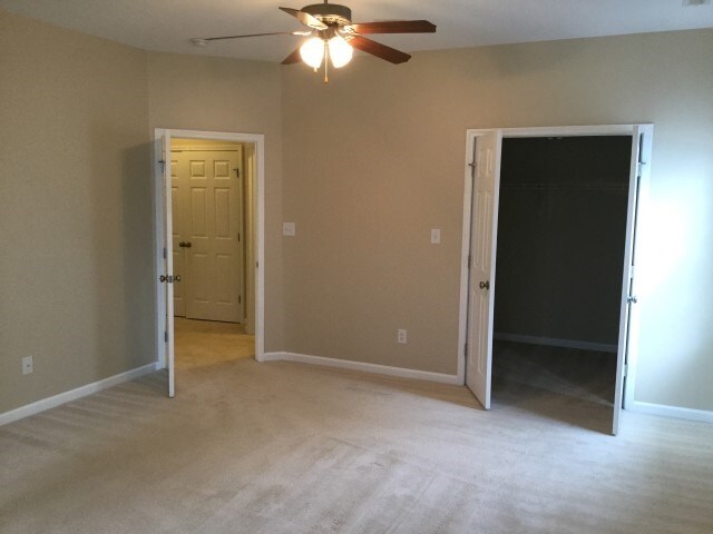 Building Photo - 1700 Heisser Ln