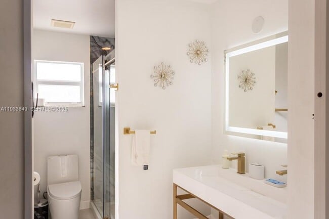 Building Photo - 765 NW 77th St