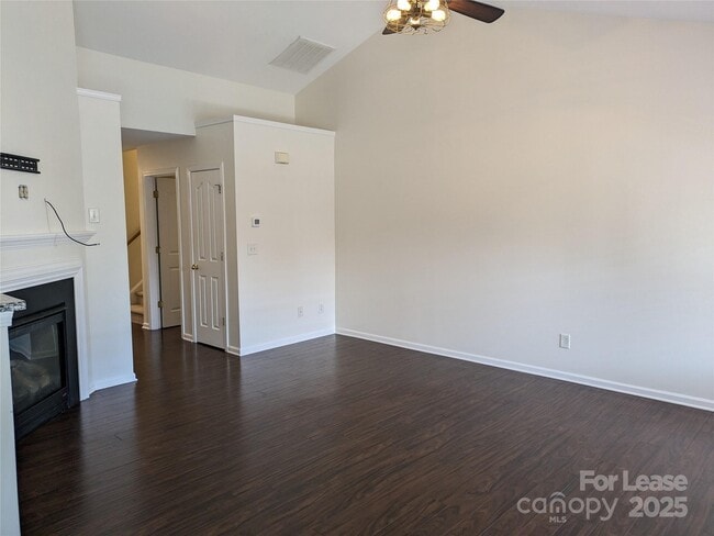 Building Photo - 134 Nevis Ln