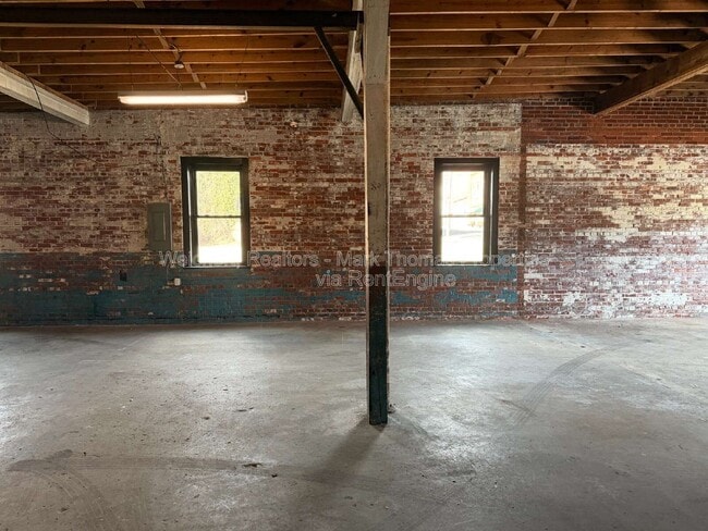 Building Photo - 141 Depot St