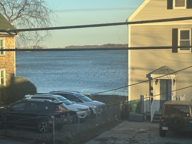 Building Photo - 2 Sea Ave