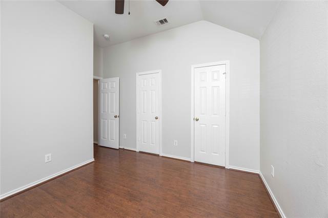 Building Photo - 2444 Elm Leaf Ln