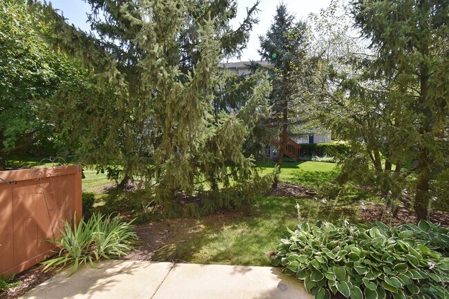 Building Photo - 312 Fairmont Ct