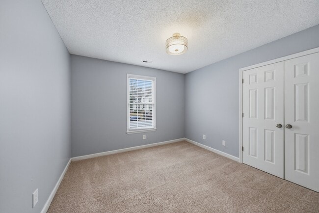 Building Photo - 8504 Powis Cir