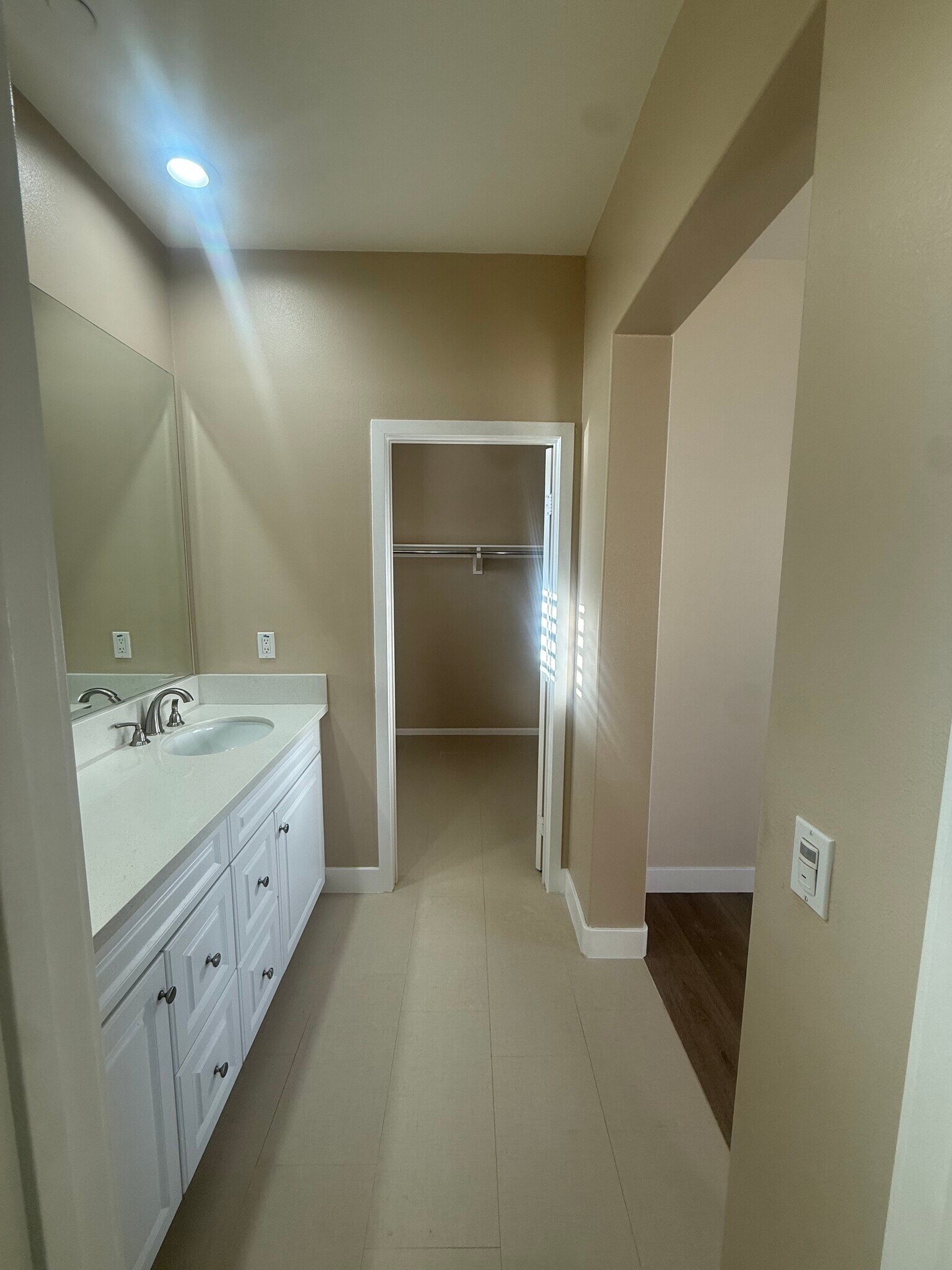 Building Photo - 21725 Bene Dr