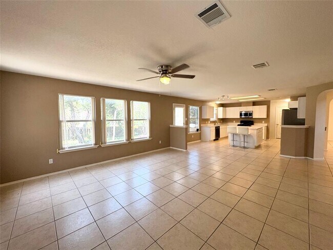 Building Photo - 1101 Wood Creek Dr