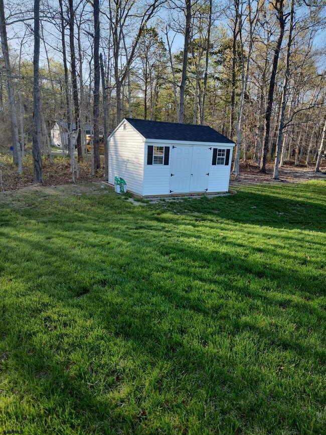 Building Photo - 3007 Cottonwood Ave