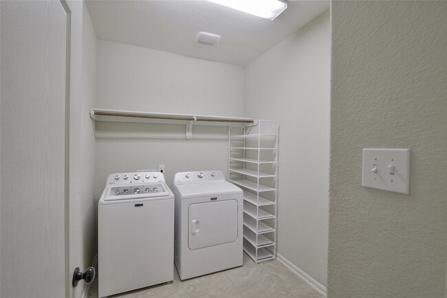 Building Photo - 19315 Boulder Bay Ln