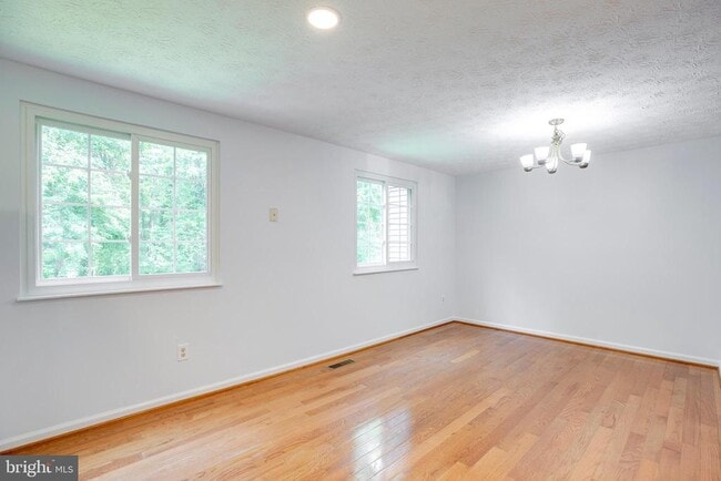 Building Photo - 1604 Barnstead Dr