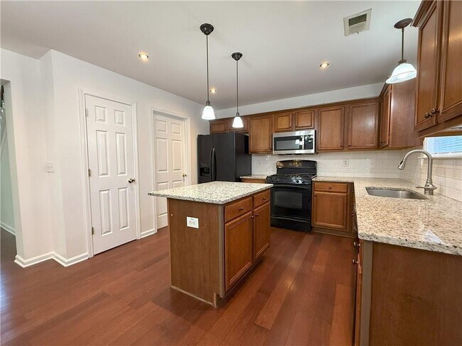 Building Photo - 2620 Gatewater Ct