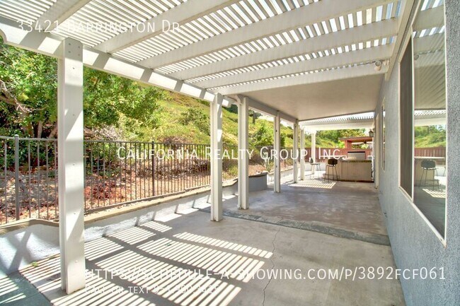 Building Photo - 33421 Barrington Dr