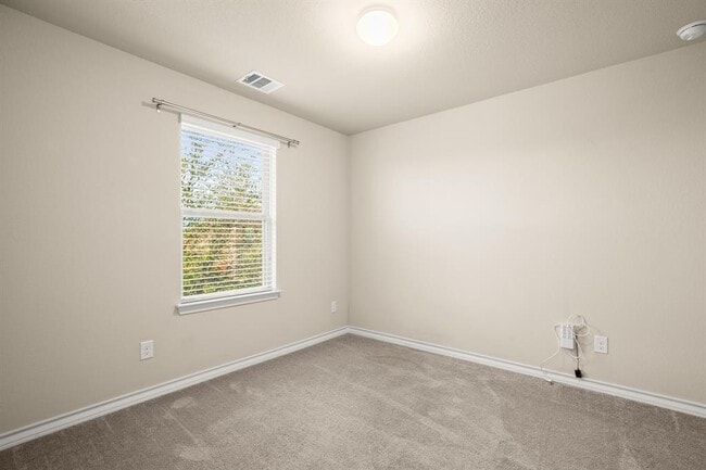 Building Photo - 1700 W Broade St