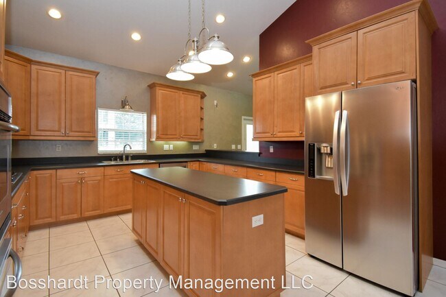 Building Photo - 3 br, 2.5 bath House - 15917 NW 245th Drive