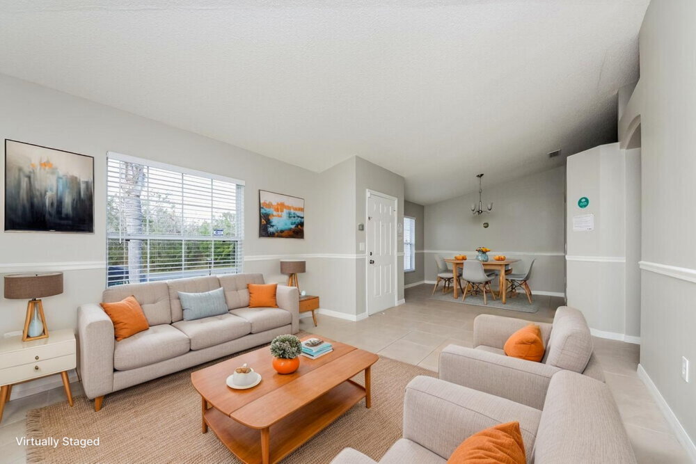 Building Photo - 473 Martigues Dr