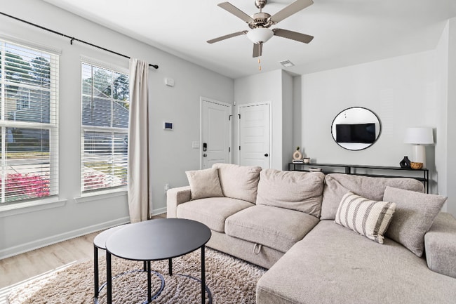 Building Photo - 193 Northwood St