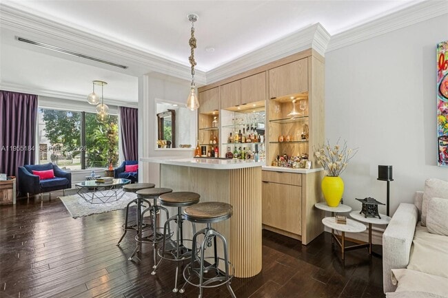 Building Photo - 34 SW 22nd Rd