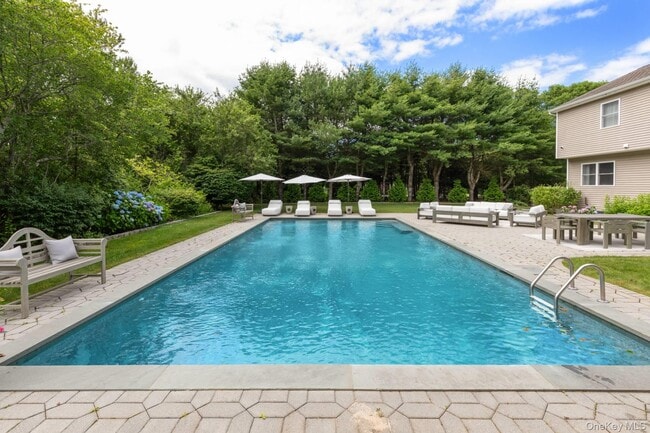 Building Photo - 167 Tuckahoe Ln