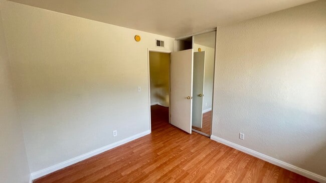 Building Photo - Charming 4 Bed 3 Bath Brea Townhome with P...