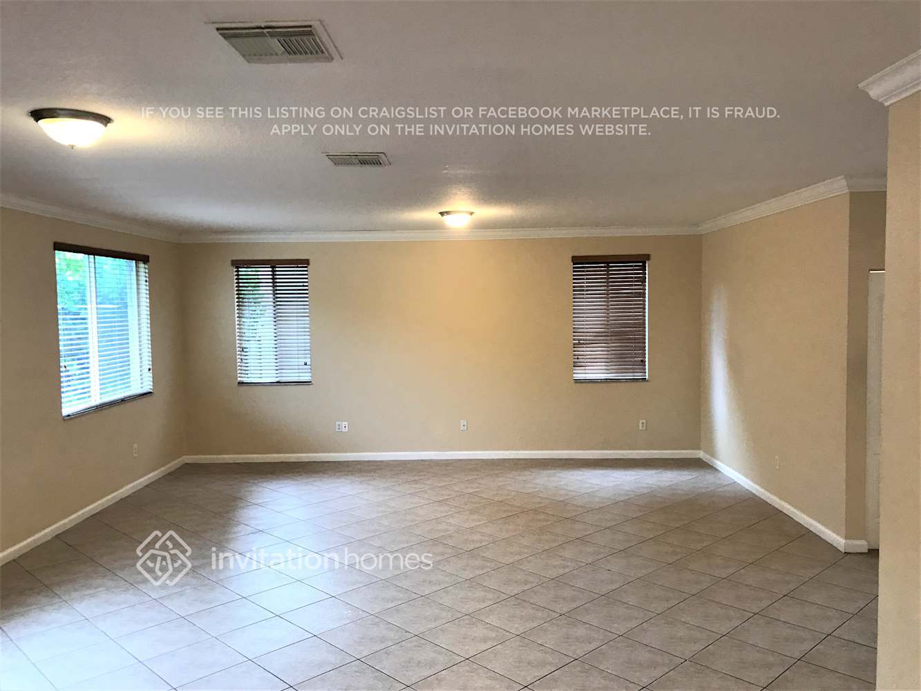 Building Photo - 946 NW 206th St