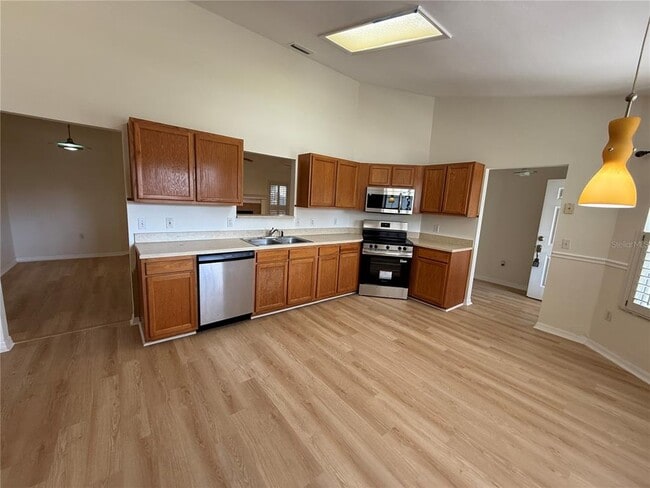 Building Photo - 5015 SW 78 Way