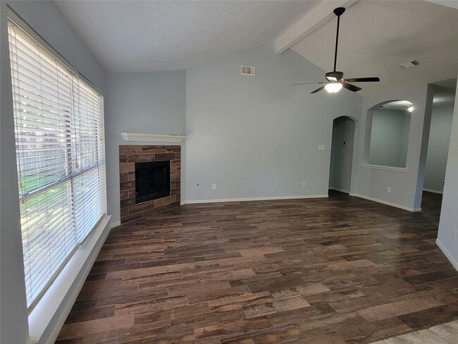 Building Photo - 2218 Wickburn Dr