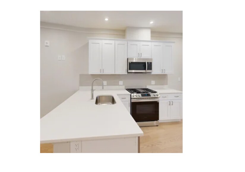 Building Photo - 165 Allston St