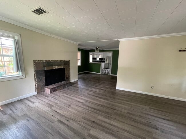 Building Photo - 3610 Gramercy St