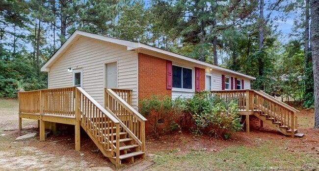 Building Photo - 164 Happy Valley Rd