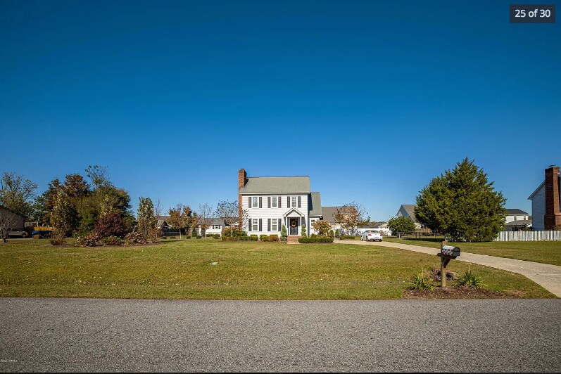 Building Photo - 966 Teakwood Dr