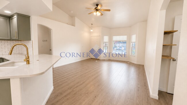 Building Photo - Beautiful 3-Bedroom Home with Open Floor Plan & Backyard Retreat!