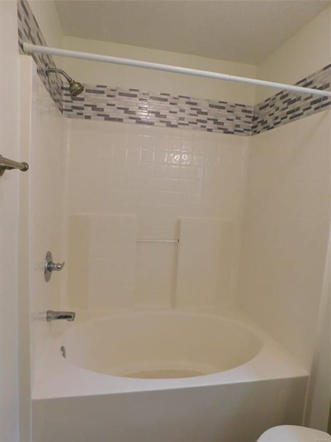 Building Photo - PRATTVILLE Home