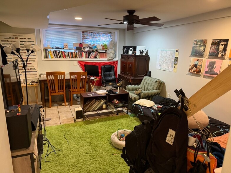 Building Photo - 1304 N Campbell Ave