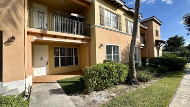 Building Photo - 3545 Forest Hill Blvd