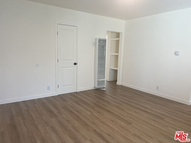 Building Photo - 1411 Innes Pl